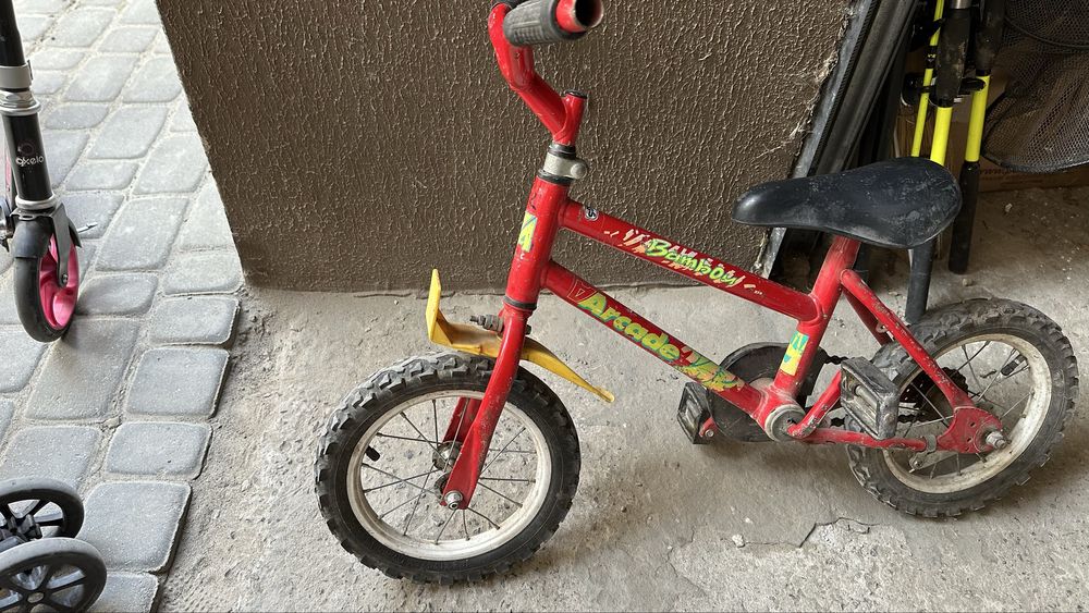 Дитячі велосипеди, байки,