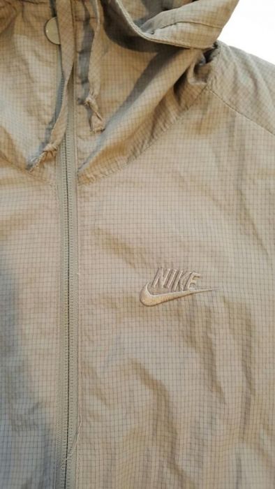 Kurtka nike damska …….