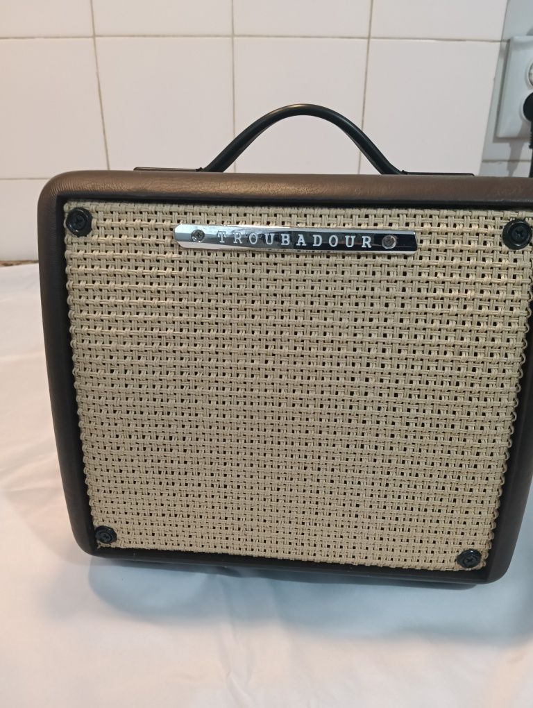 Amplificador guitarra