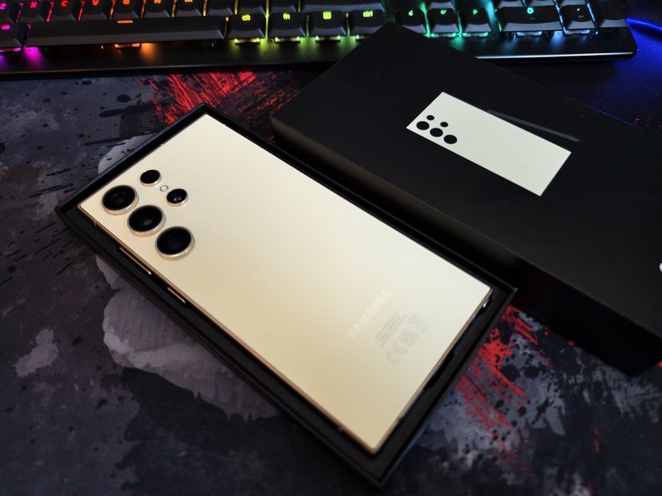 SUPER STAN Samsung S24 Ultra 12/512GB Titanium Yellow