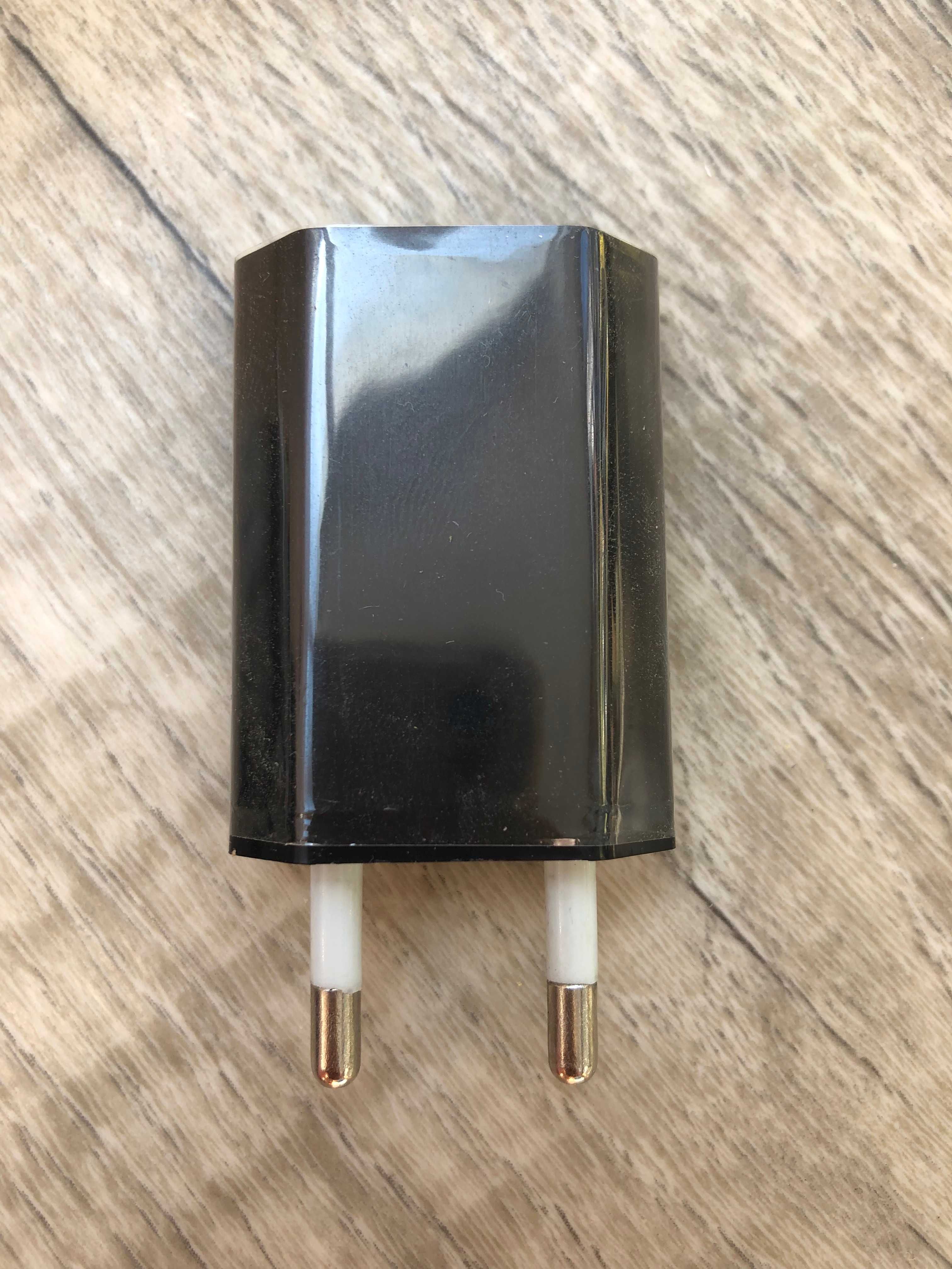 Блок живлення 5V 0.9A, зарядне USB  універсальне для телефонів та інш.