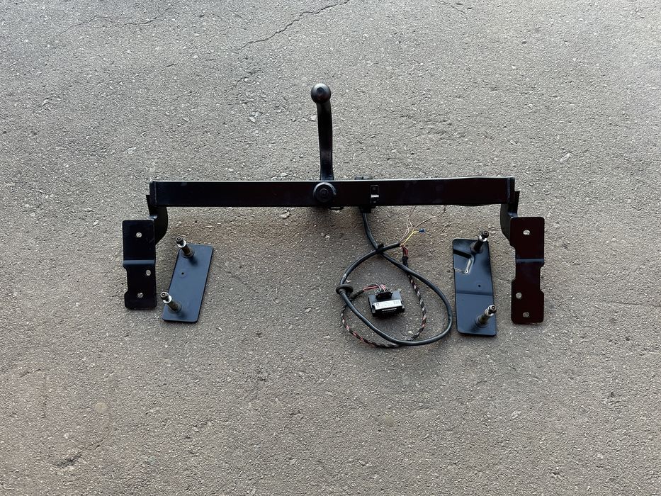 Фаркоп форкоп опель астра н хечбек opel astra H 2004/2014 рік оригінал