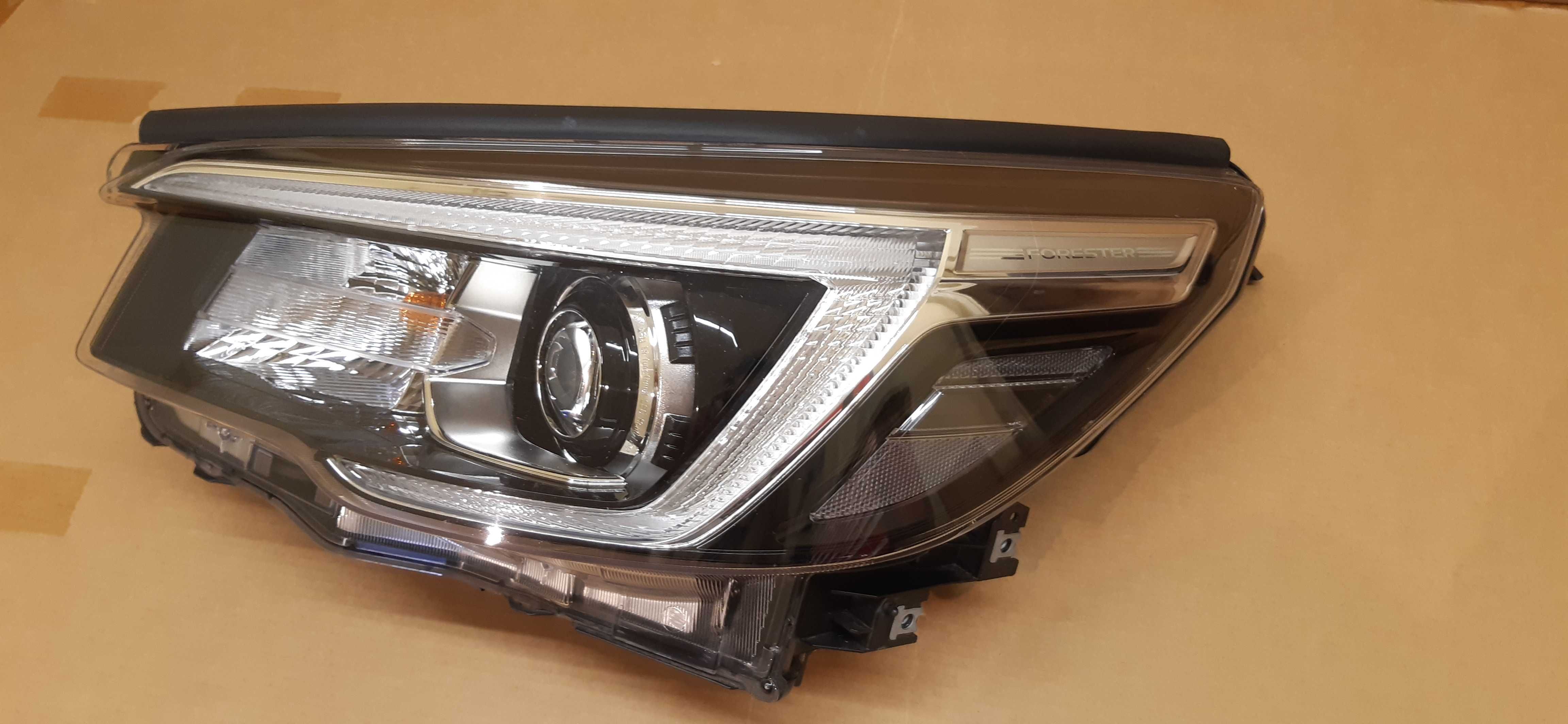 Subaru Forester SK 2019-21 reflektor lampa LED oryginał lewy przód  EU