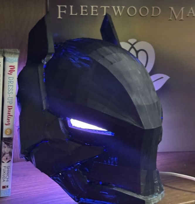 Capacete Arkham Knight Realista