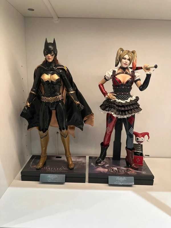 Figura Batgirl Hot Toys
