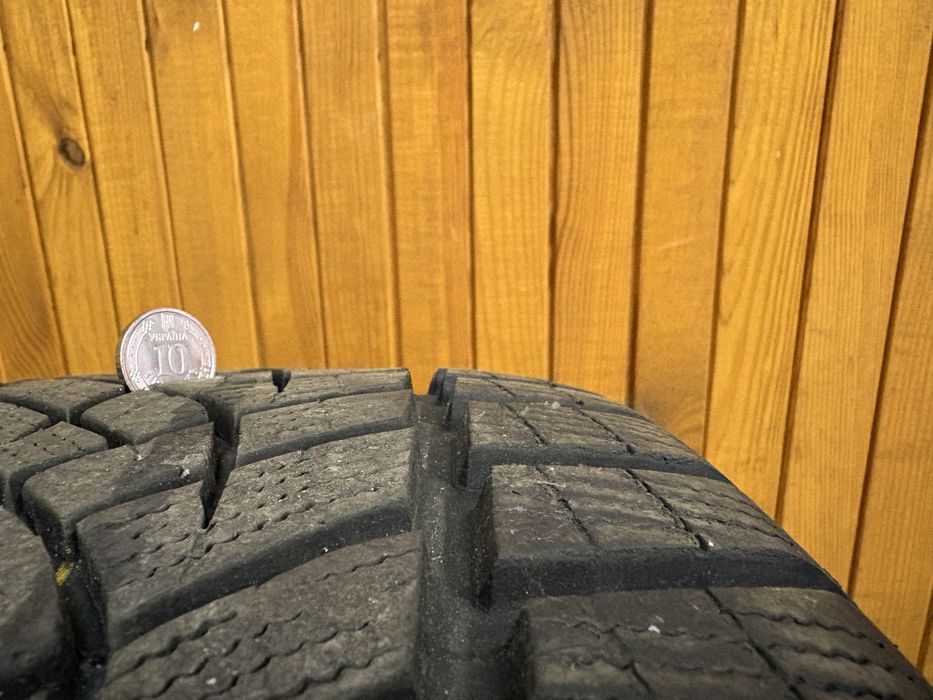 Good Year Ultra Grip Performance+ 225/45 R17