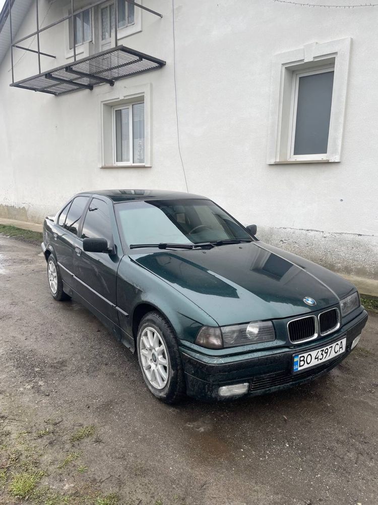 BMW e36 m43b18 в хорошому стані