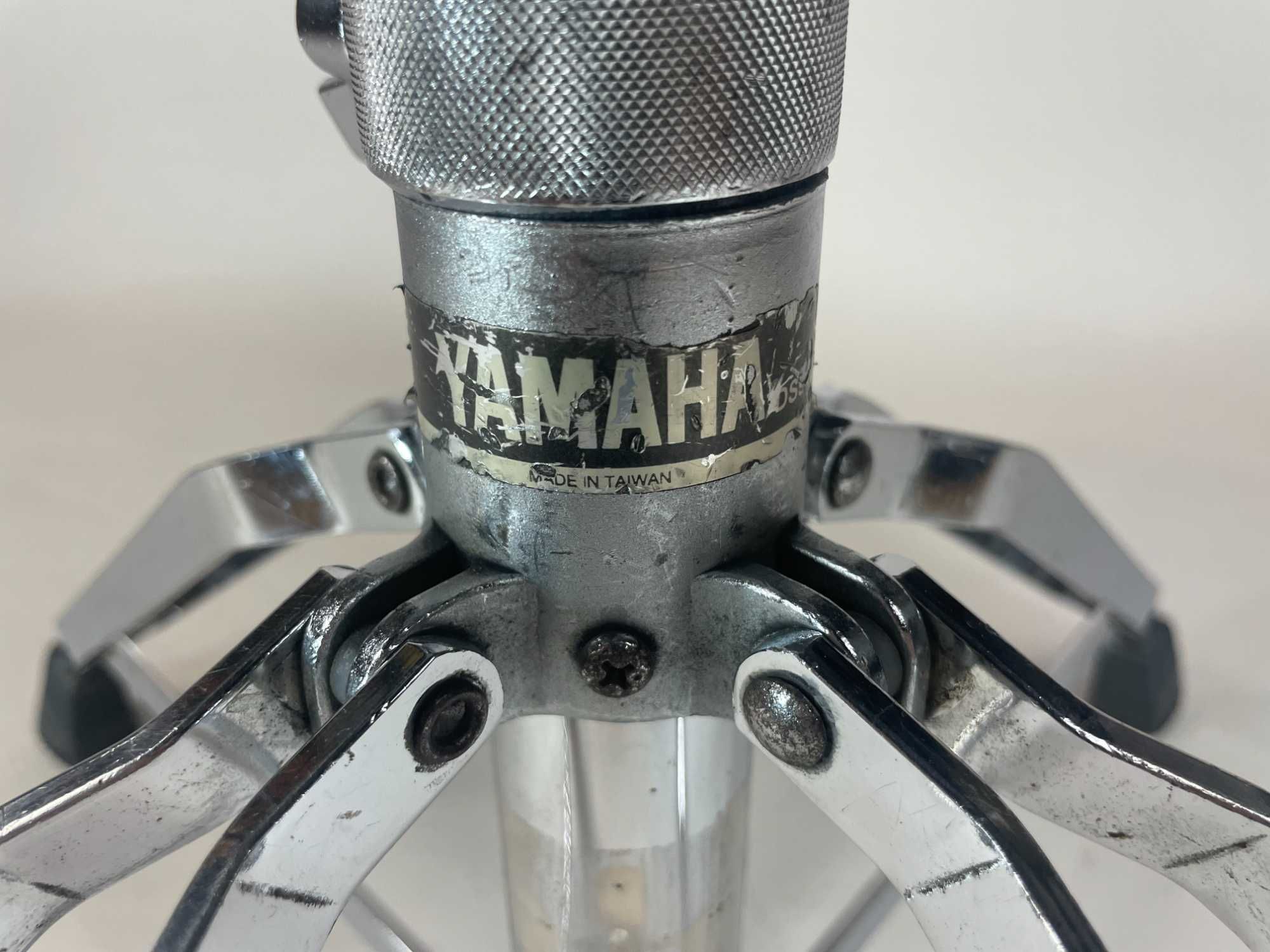 Stołek perkusyjny Yamaha DS-950 + Pearl Roadster - do perkusji
