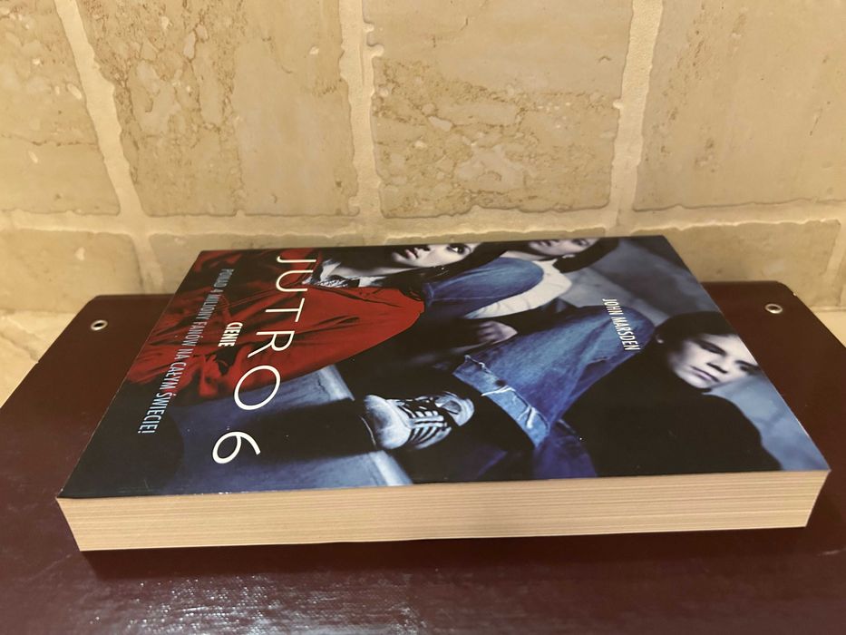 Cienie Jutro cz. 6 John Marsden