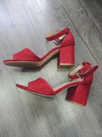 czerwone burgundowe sandały na niskim obcasie 36 pier one