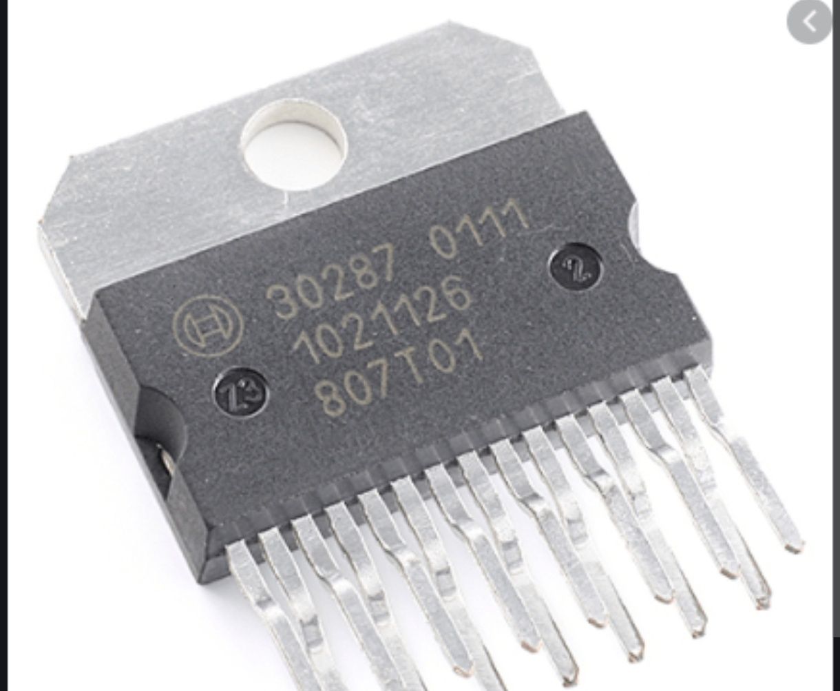 Микросхема Bosch 30287 корпус ZIP15