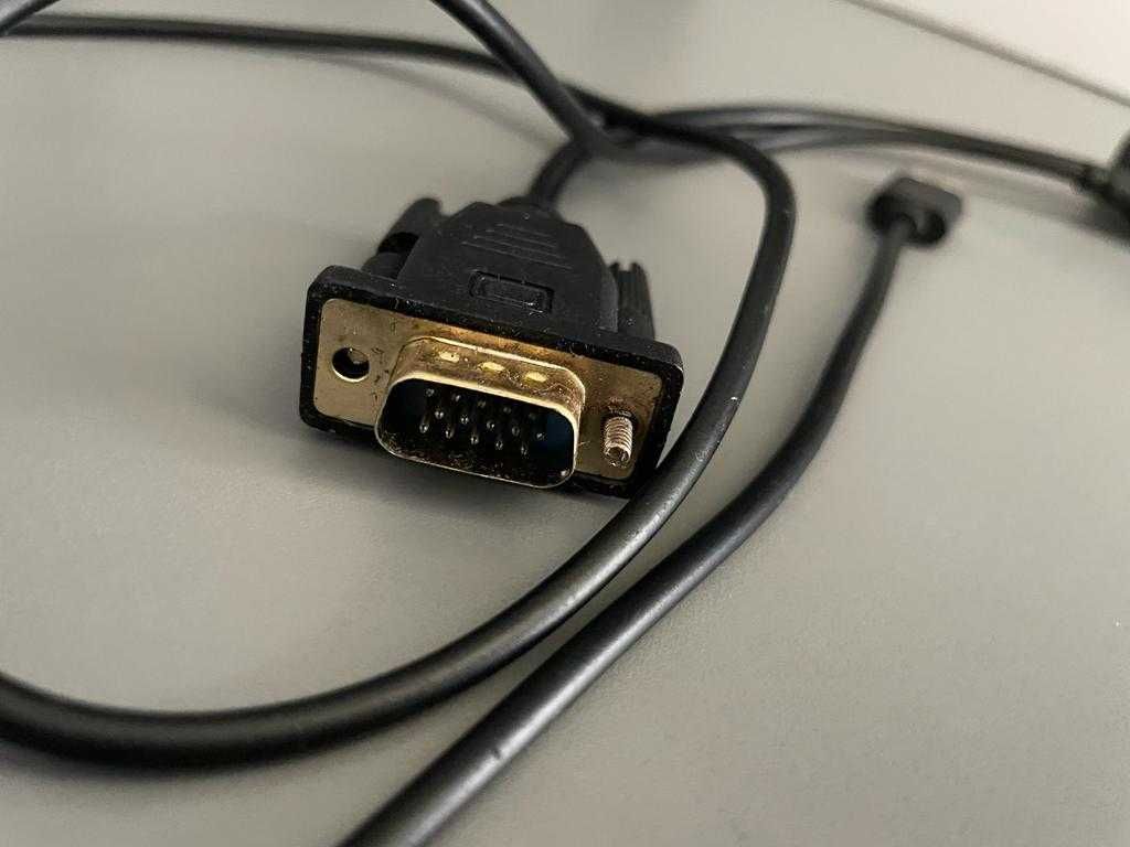 Adapter kabla VGA na HDMI VGA męski na HDMI żeński audio 1080pVGA[138]