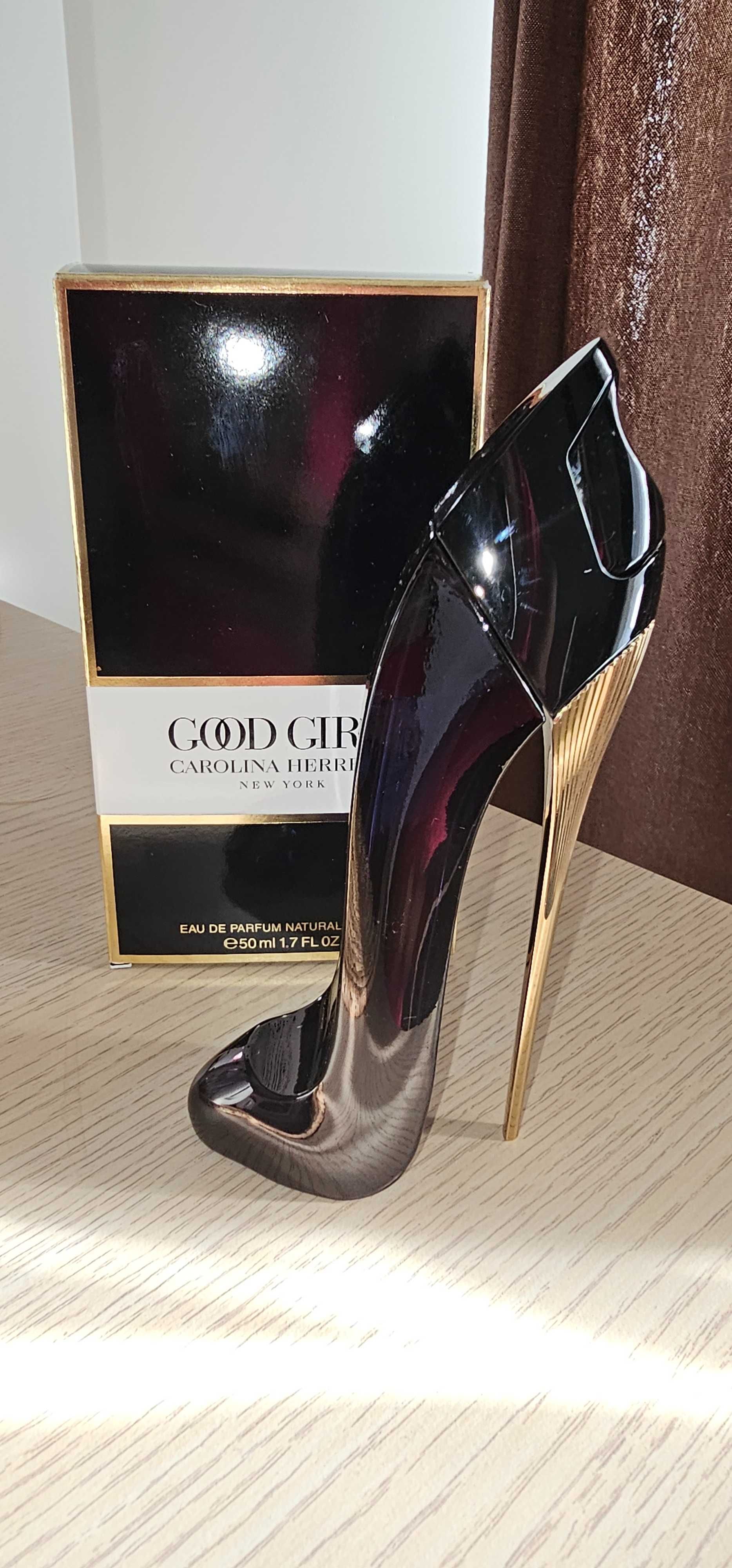 Flakon po parfumach Carolina Herrera
