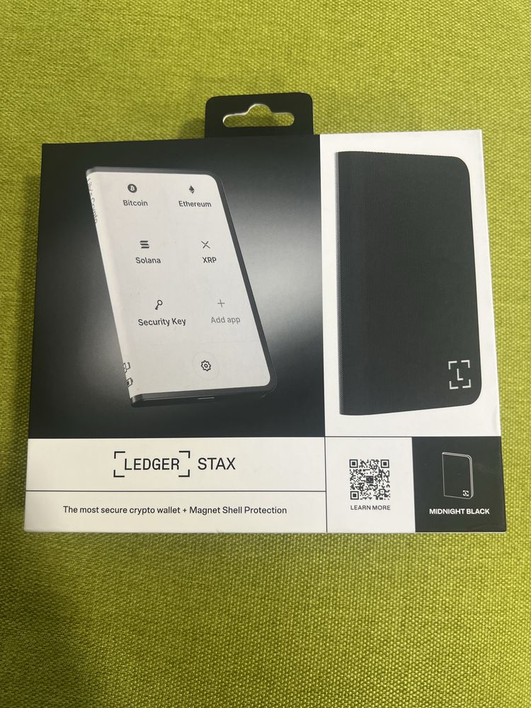 холодний гаманець Ledger Stax
