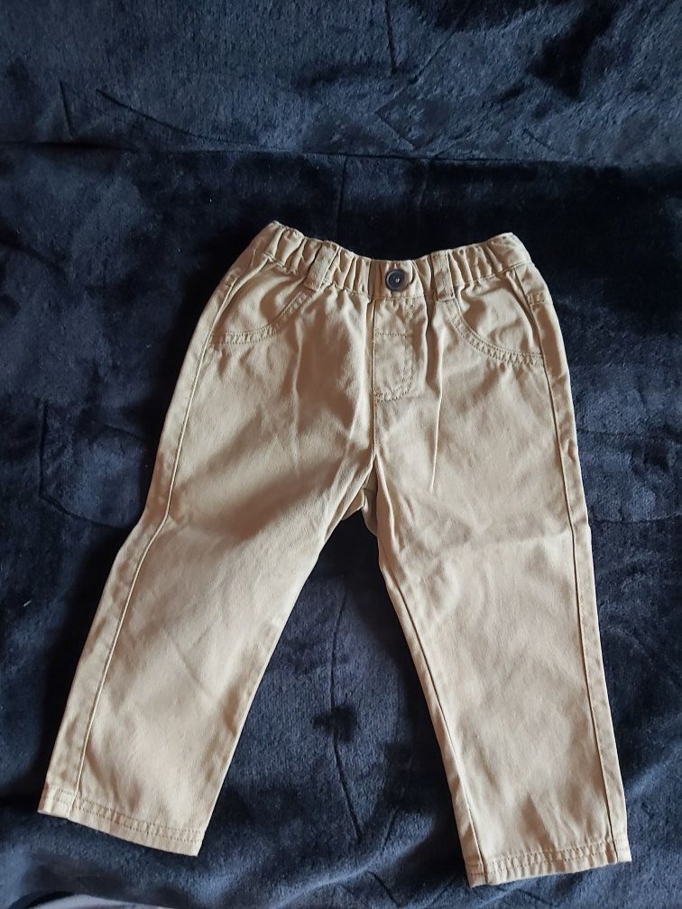 Spodnie beżowe dla chłopca Little gent rozmiar 80-86