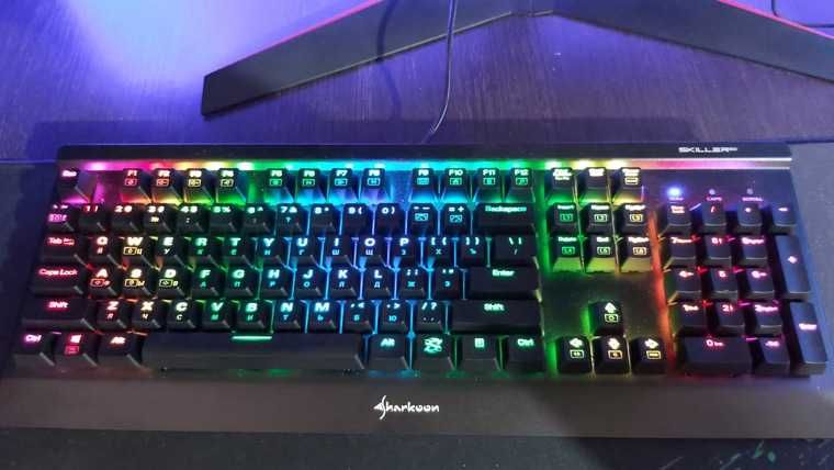 Teclado Mecânico - Sharkoon Skiller Mech SGK3 RGB Kailh Brown