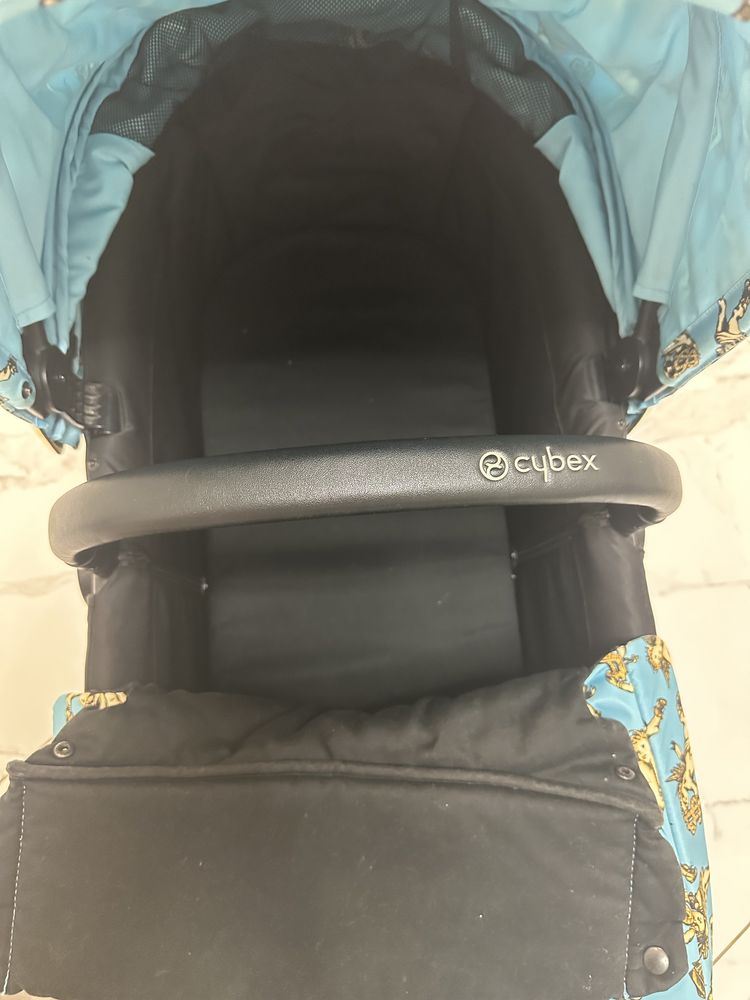 Люлька Cybex Priam by Jeremy Scott Cherub Blue.