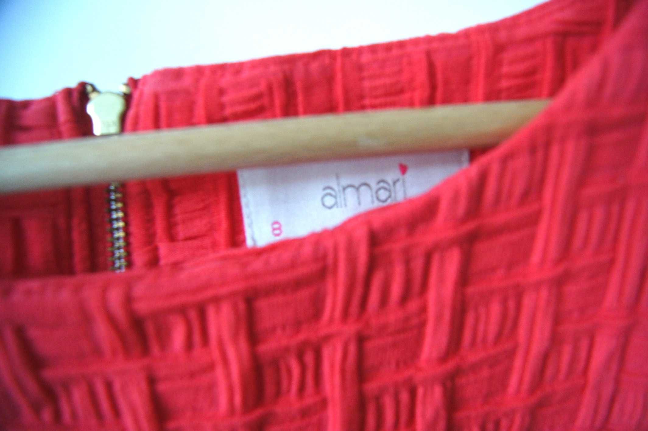 czerwona rozkloszowana krótka letnia sukienka na lato mini 34XS