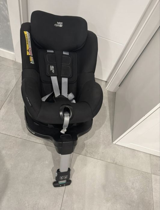 Fotelik samochodowy Britax Romer Dualfix M i-size