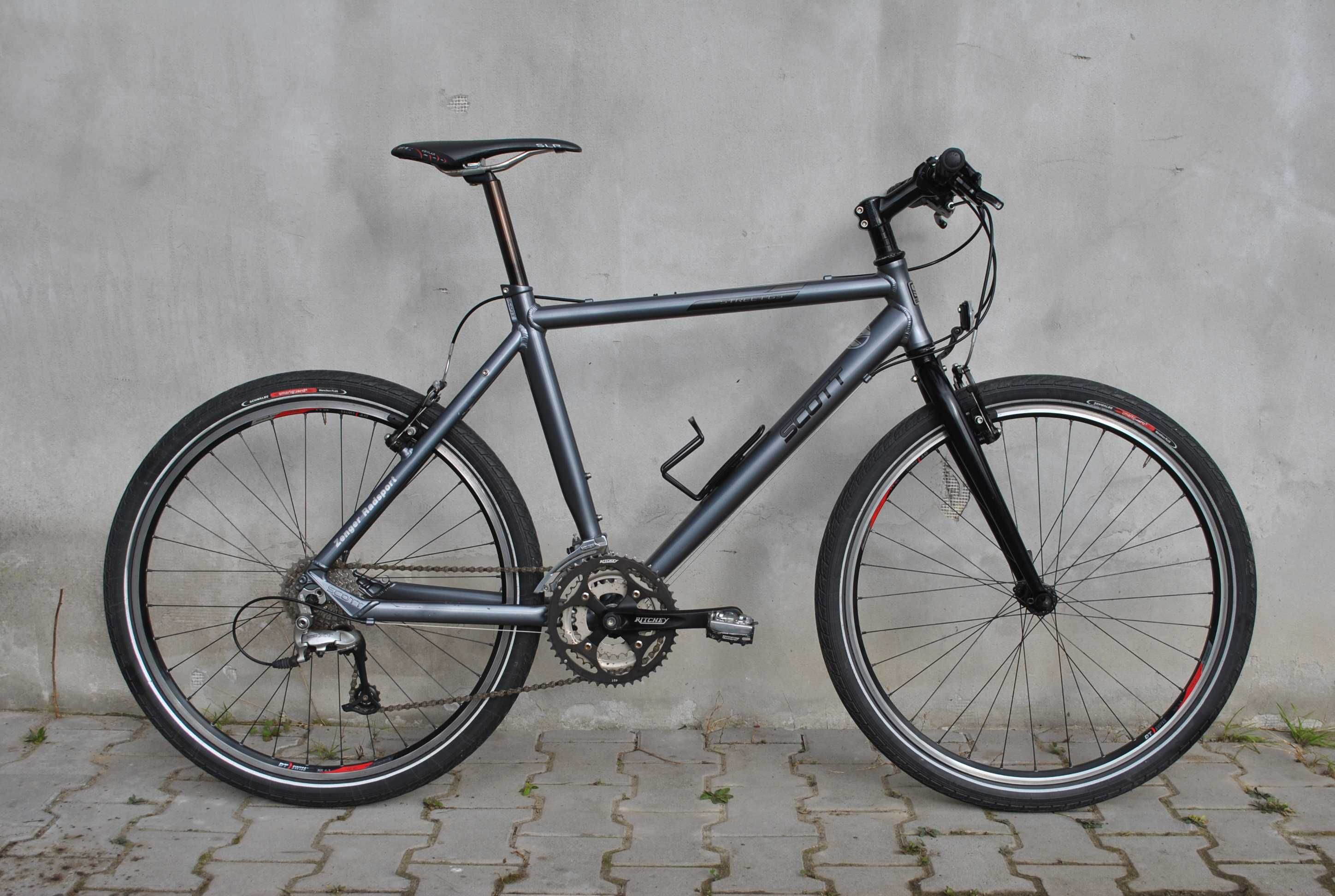 Rower Scott Street G3 Hybrid/Commuter Shimao XT Ritchey SLR