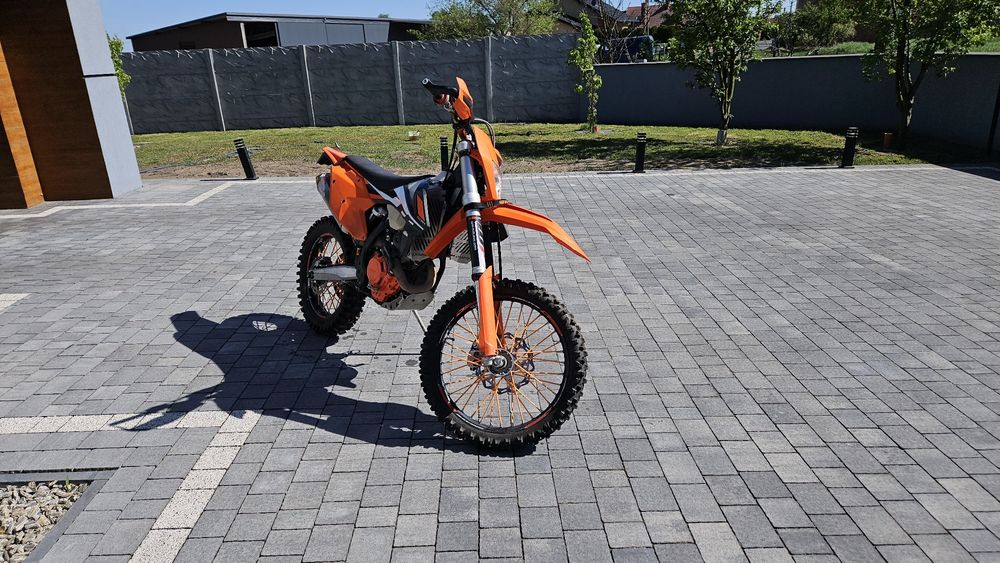 Sprzedam ktm exc-350 132mth