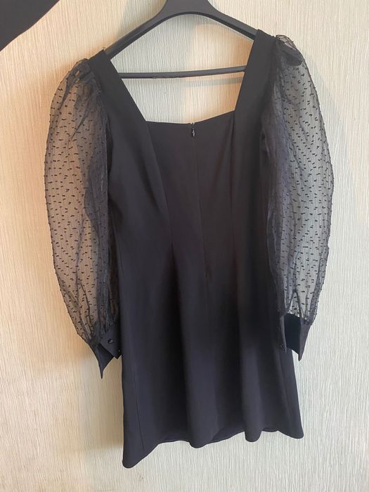 Чорна сукня міні