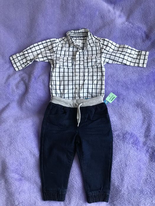 Komplet koszula body i spodnie joggers rozmiar 74-80 , 9-12 m-cy