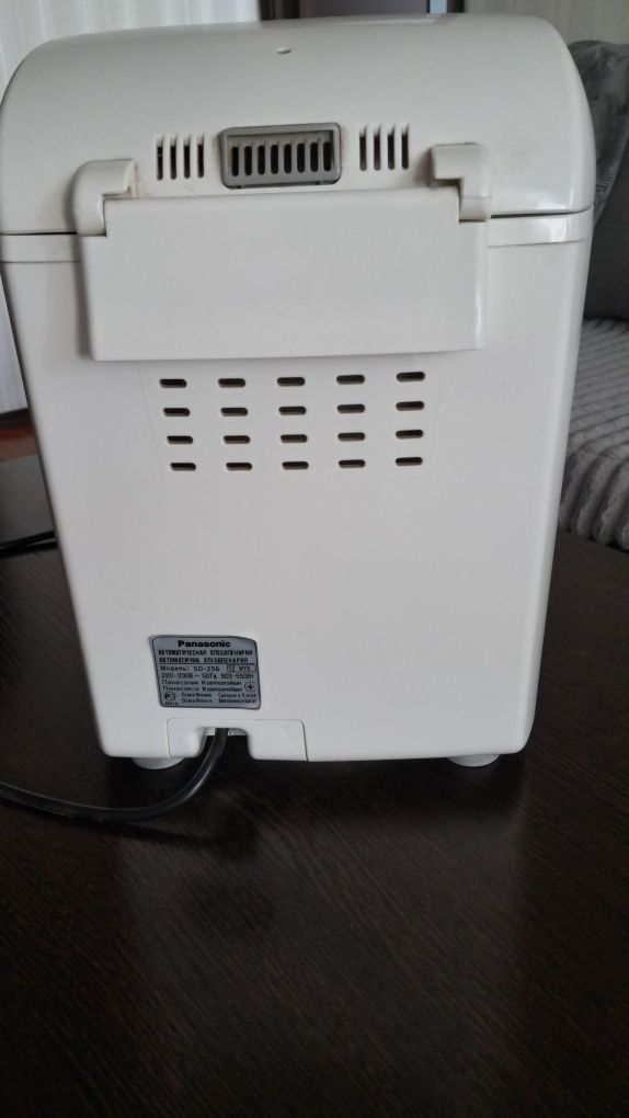 Хлебопечка Panasonic SD256