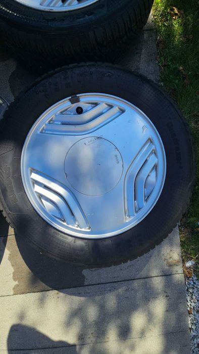 Saab 900 4x114,3 Alufelgi R15 Super Inca Unikat z oponami