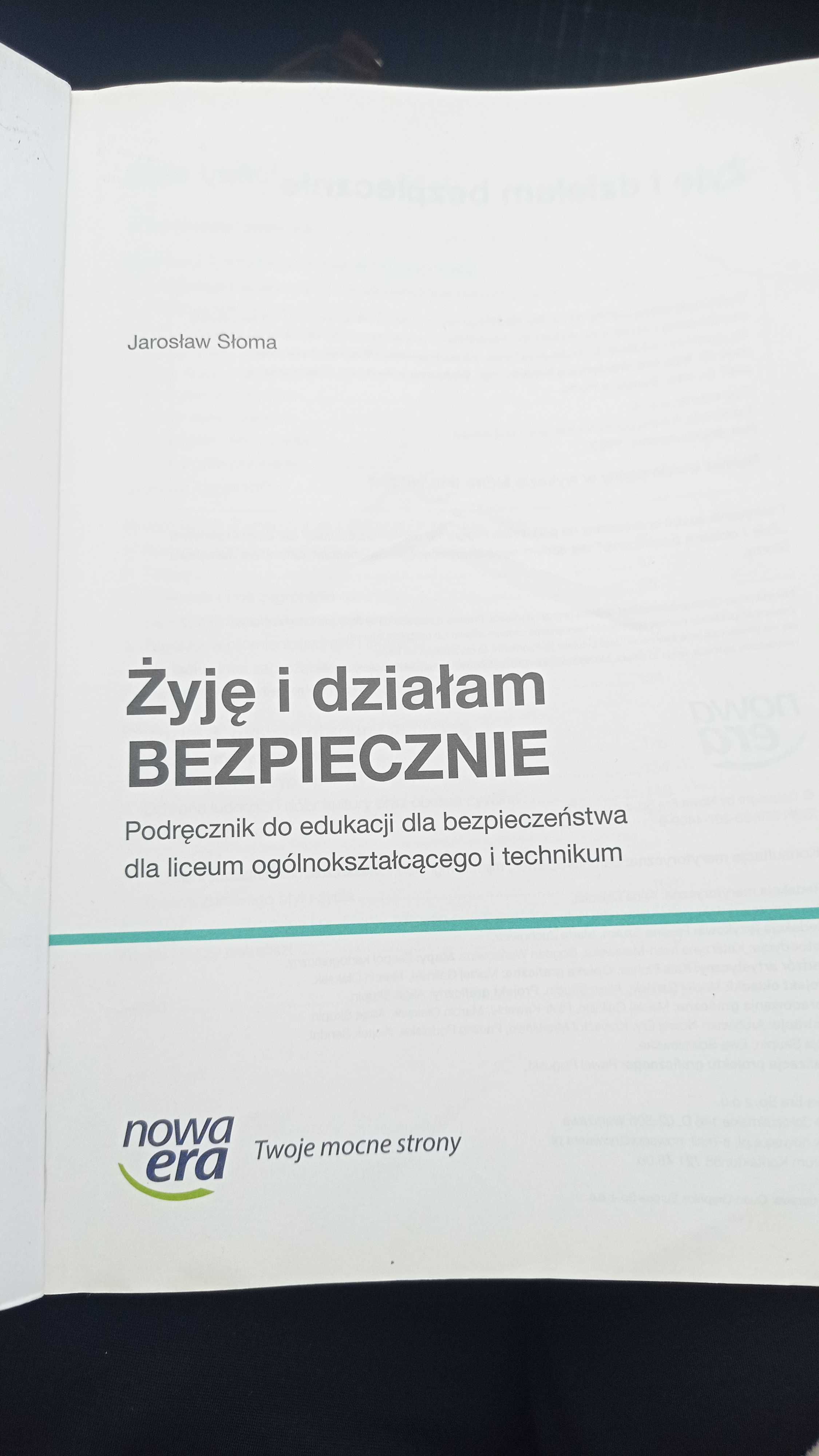 Podręcznik  do edb "Żyję i działam bezpiecznie"