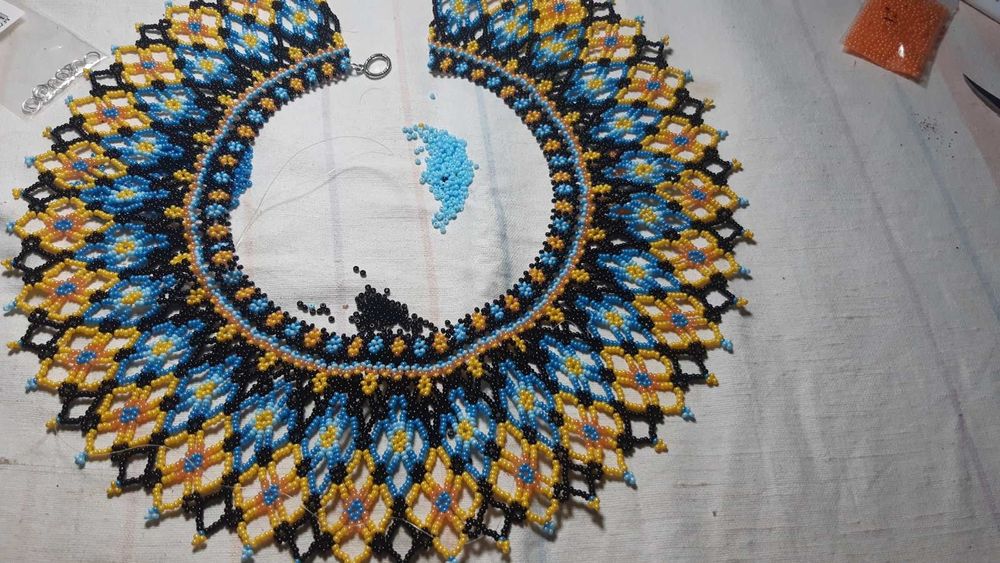Вироби з бісеру ручна робота