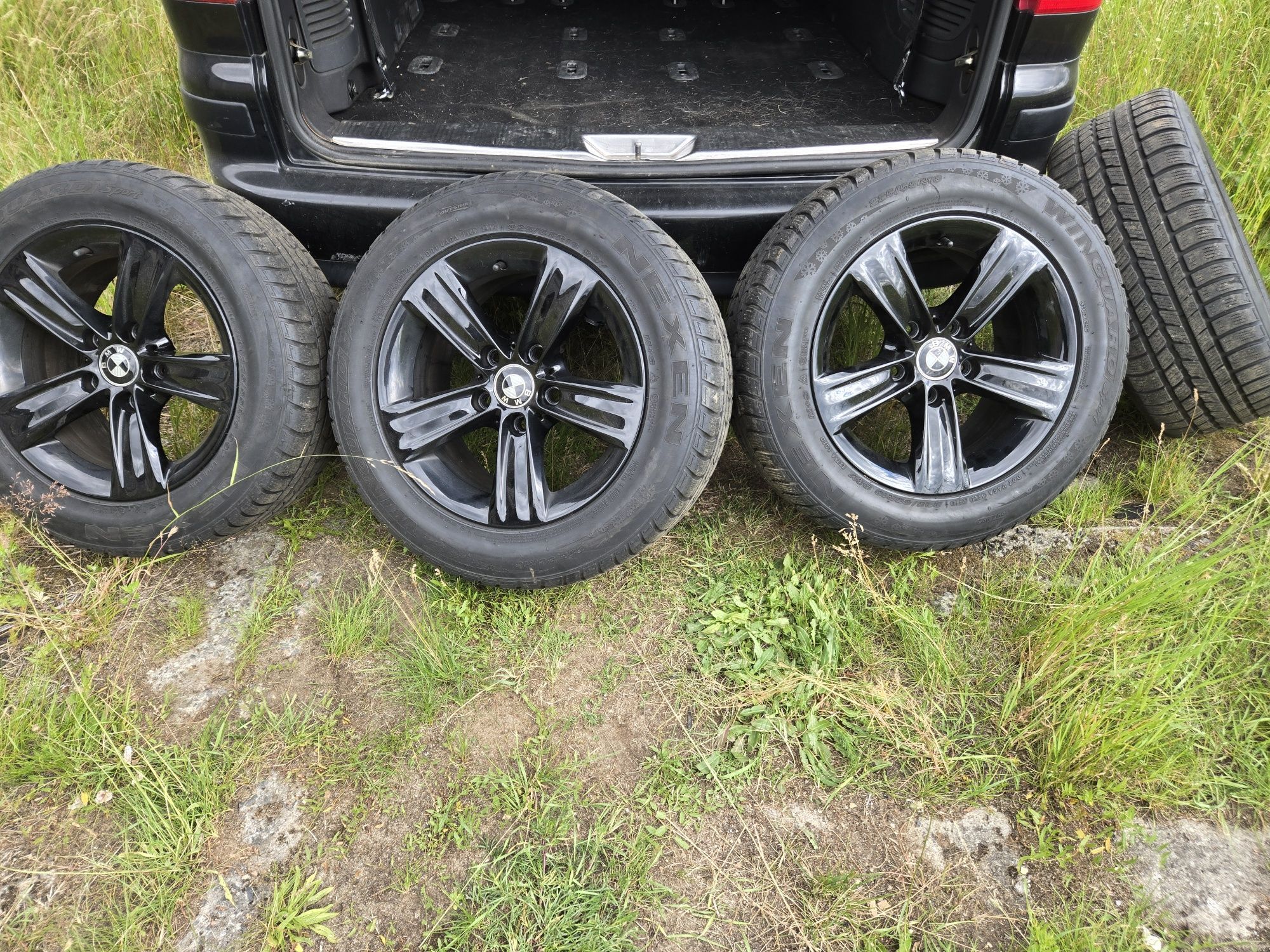 Alufelgi Oryginalne BMW F31 5x120 r16 Odnowione Opony Zimowe Nexen 225