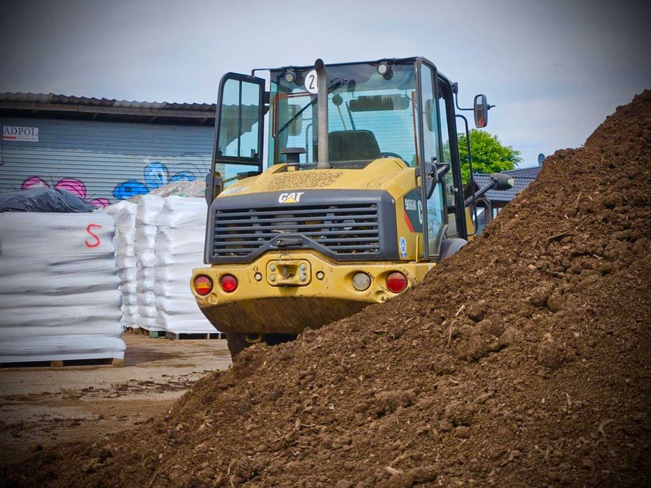 Ziemia Ogrodnicza Warzywno Kwiatowa Torf Podłoża Kora Sosnowa