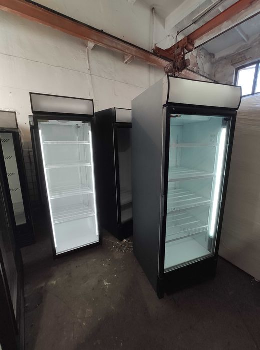 Холодильна Шафа вітрина  SEG CM-390 Чорний. Розтрмінування, Гарантія