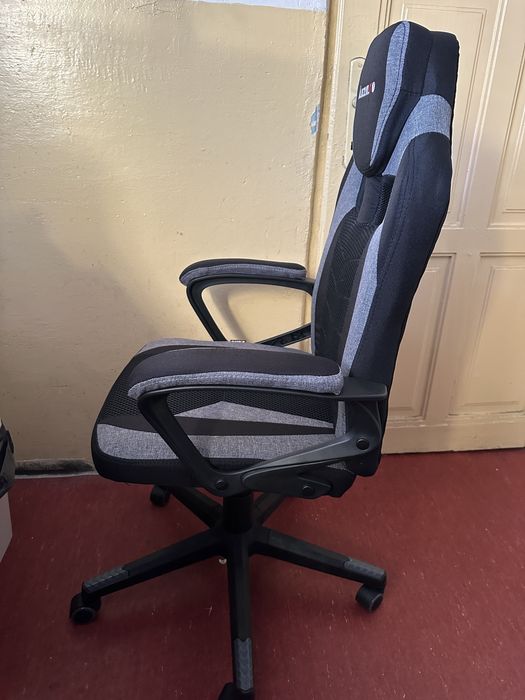 Fotel gamingowy Huzaro