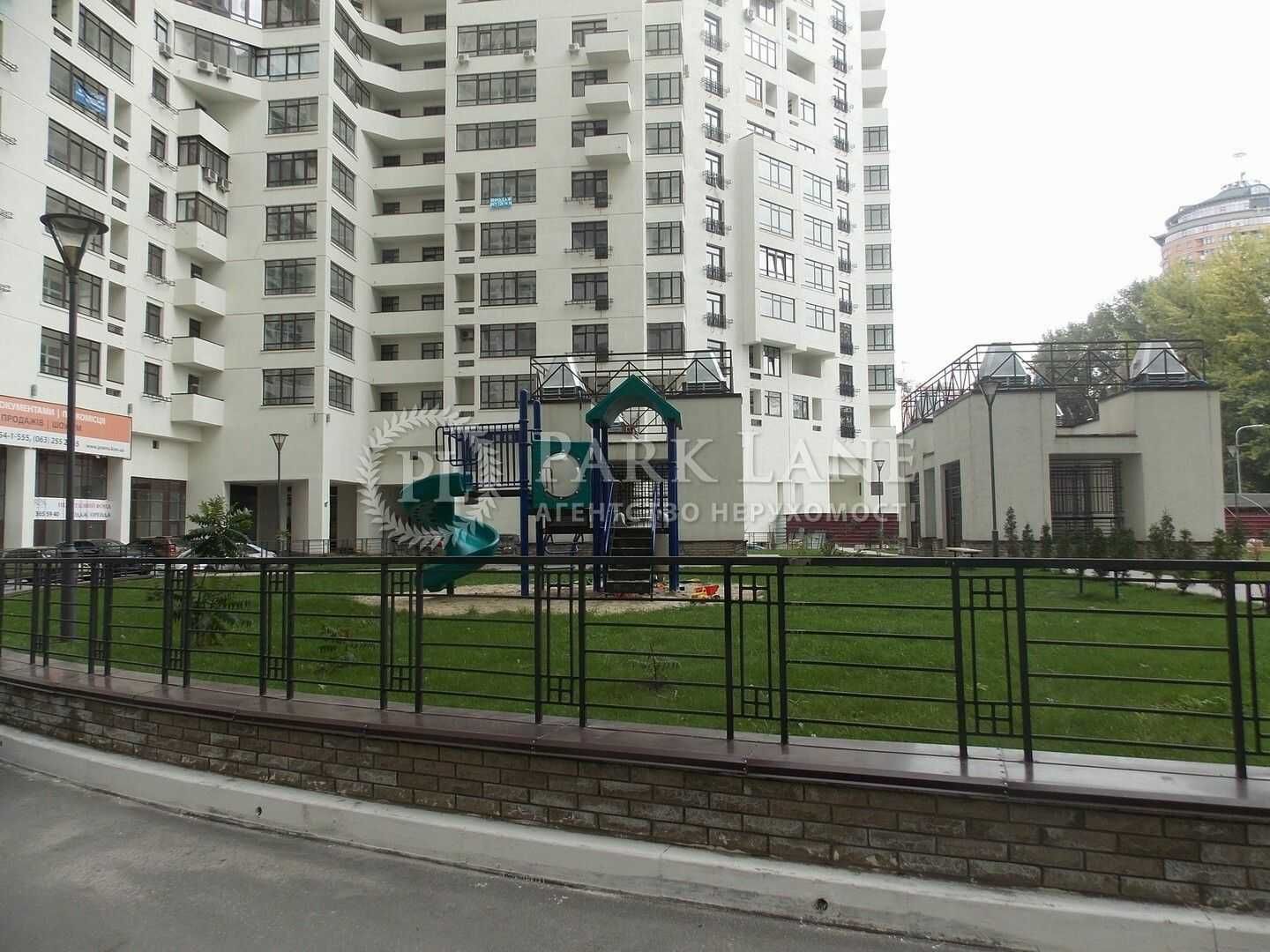 3-кім Є. Коновальця (Щорса), 44-А Печерський, ст.м Печерська, Понорама