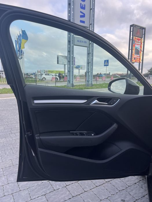 Ауді а3, 2015 року, продаж