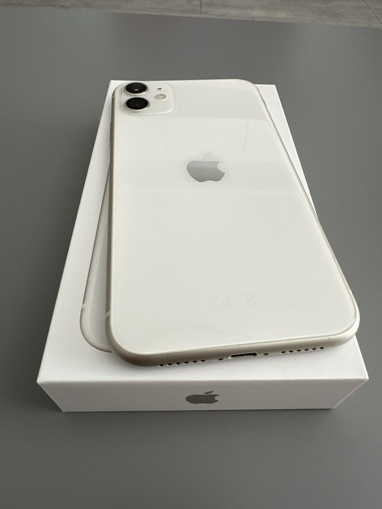 iPhone 11 64 GB silver