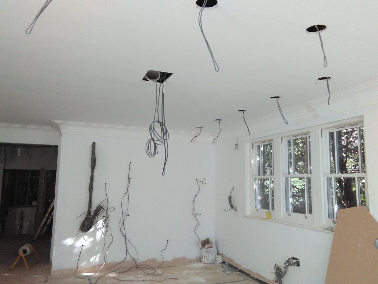 **Elektryk Awarie, naprawa starych instalacji, Całościowe Instalacje #