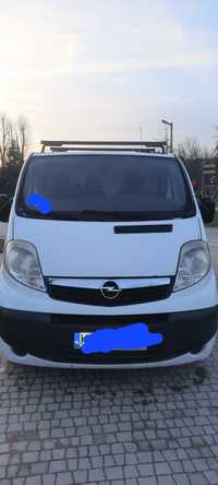 Opel vivaro 2008 r 2.0 d 3 os long klima