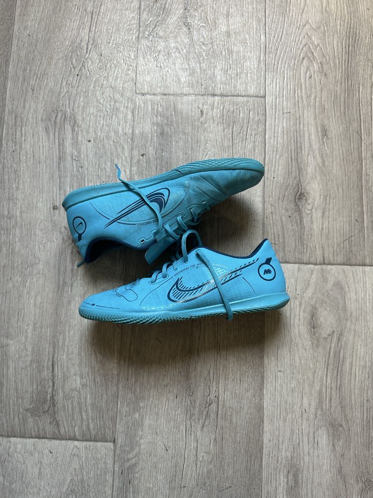 Футзалки Бампи Nike Mercurial 41