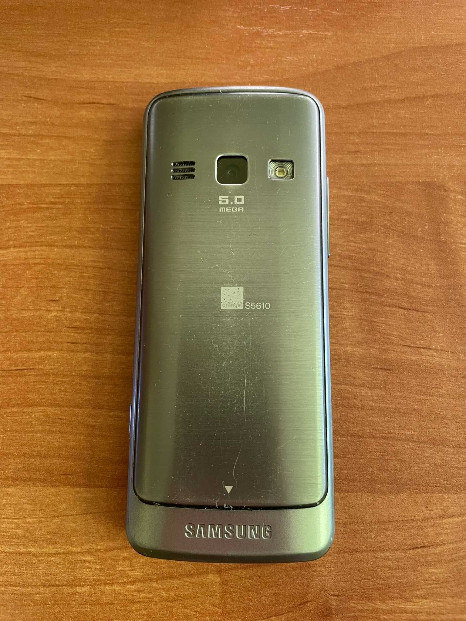 Telefon Samsung S5610
