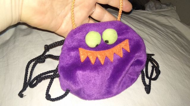 ДЕТСКАЯ сумочка кошелек для девочки паук фиолетовый небольшой ужасы