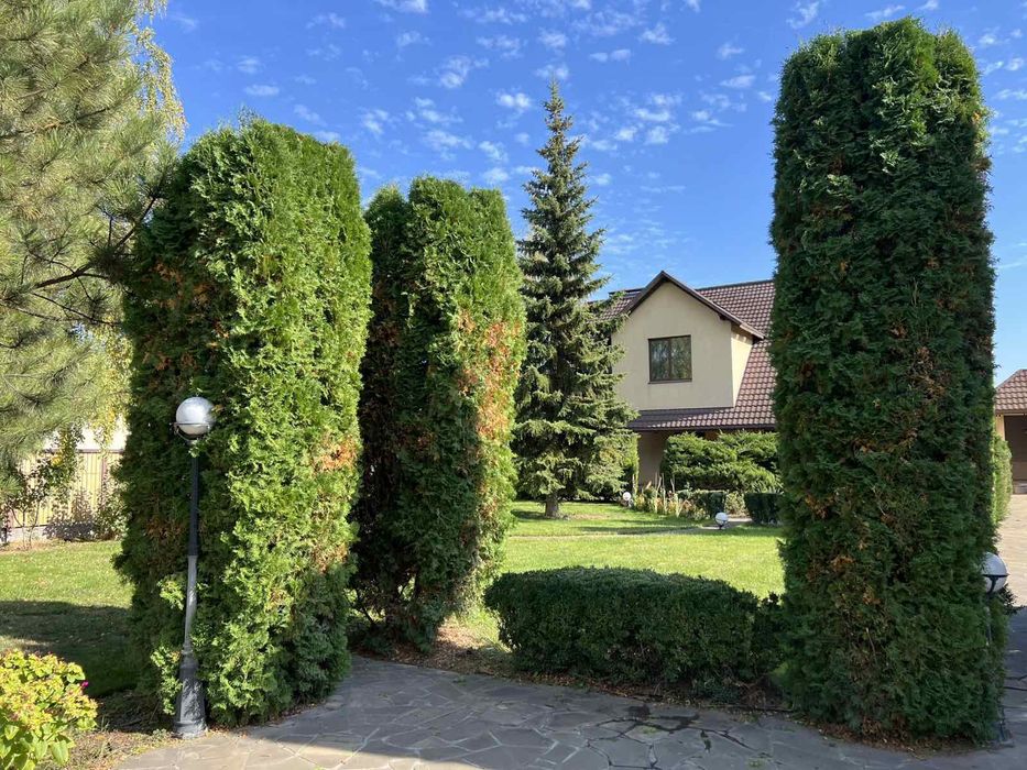 Продаётся дом в Обуховке закрытый охраняемый коттеджный городок