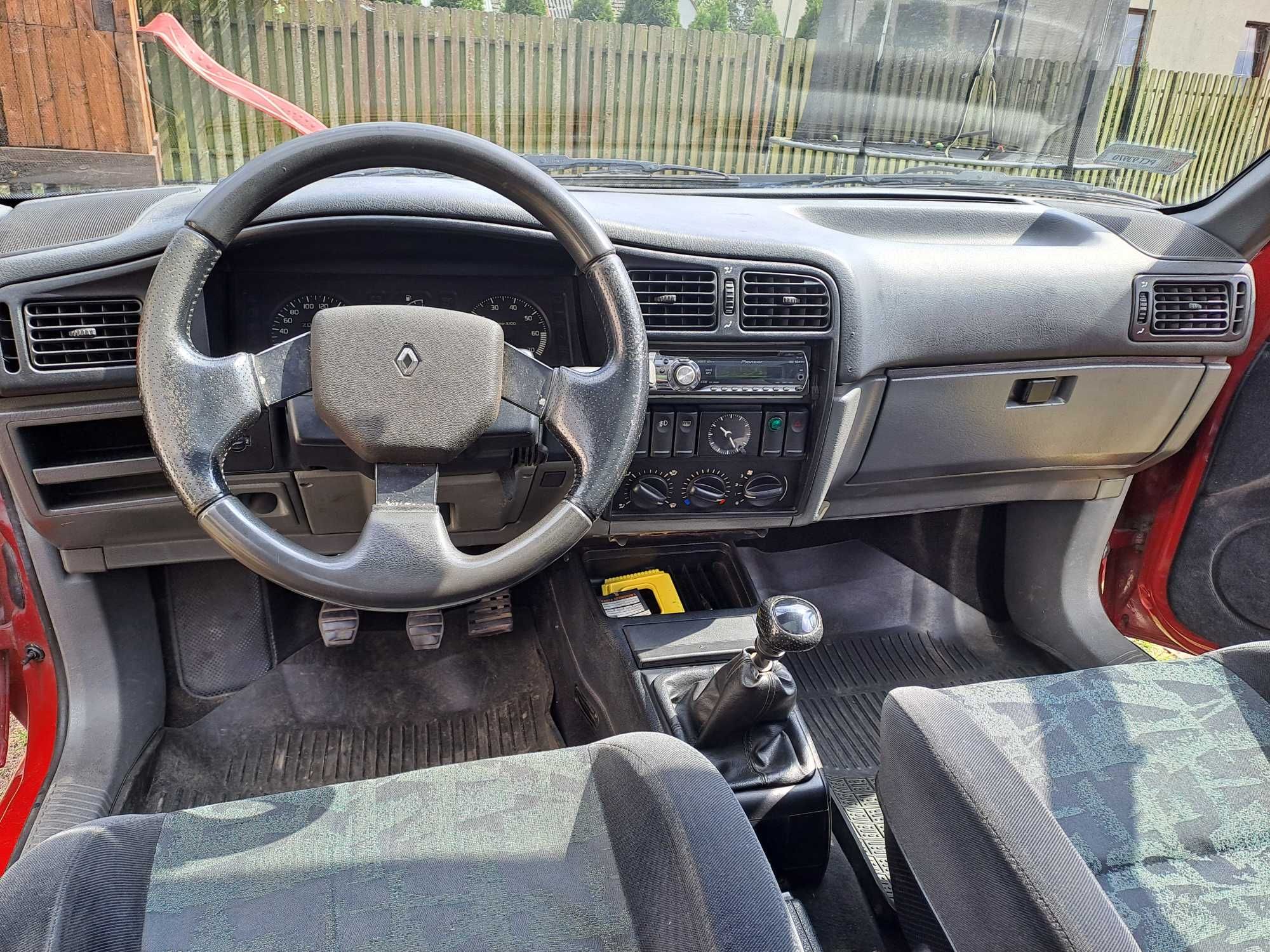 Renault R19 Hatchback
