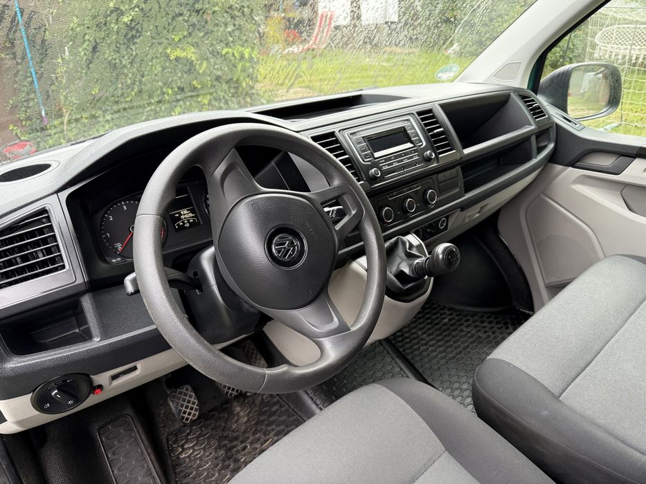 BUS 9 osobowy na wynajem VW TRANSPORTER LONG