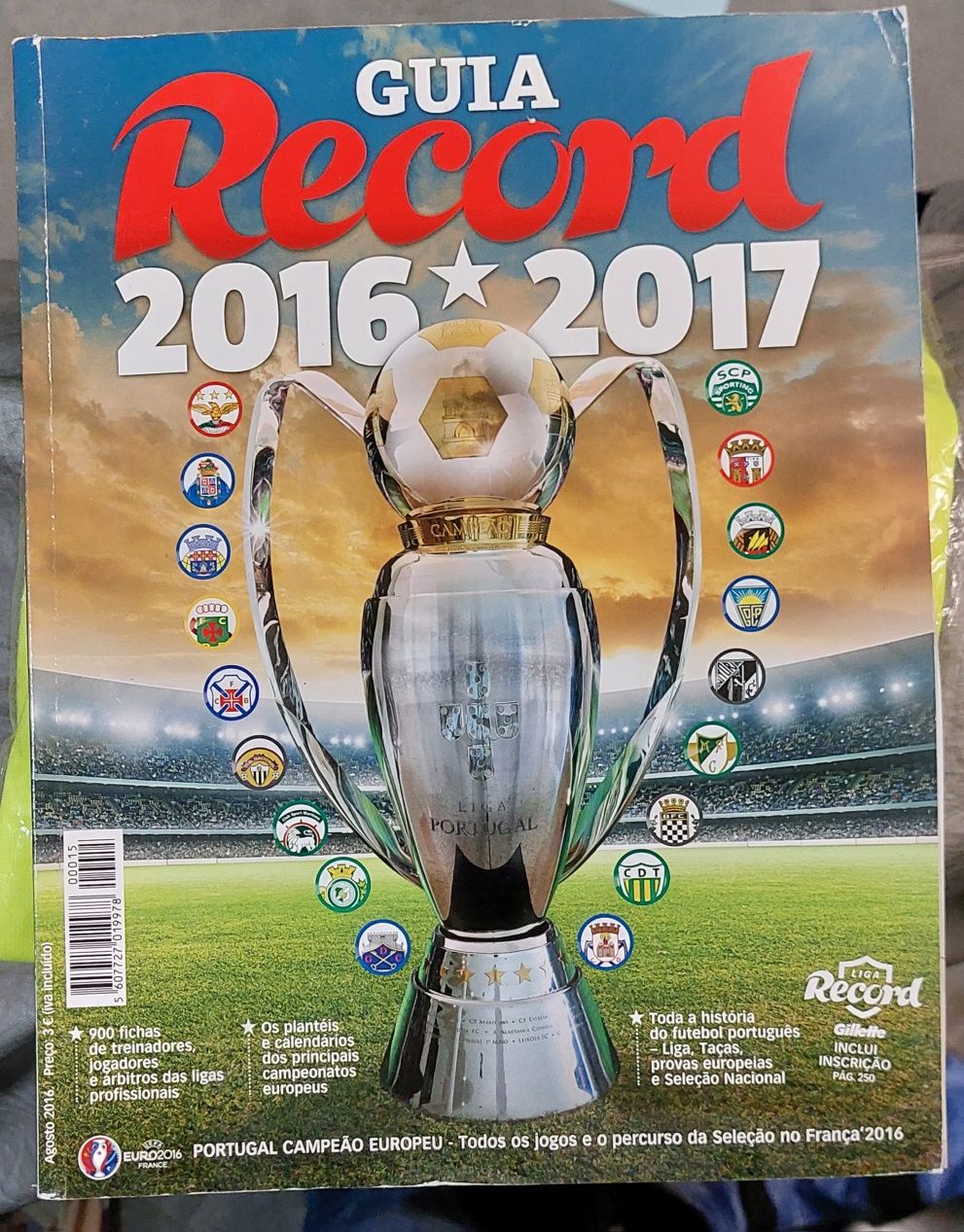 Revista guia record futebol 2016/2017