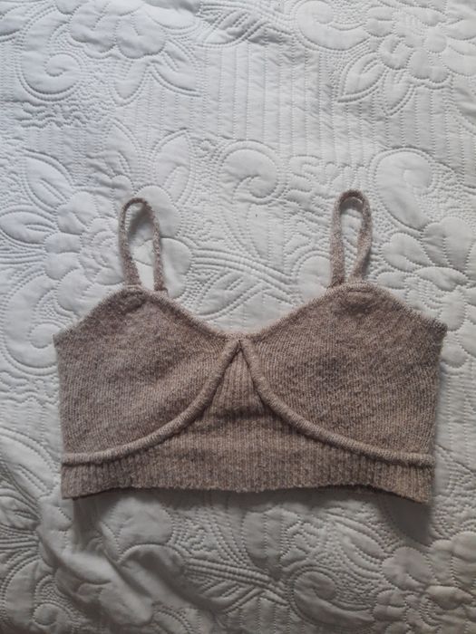 Top materiałowy, beż, Bershka, S, crop top.