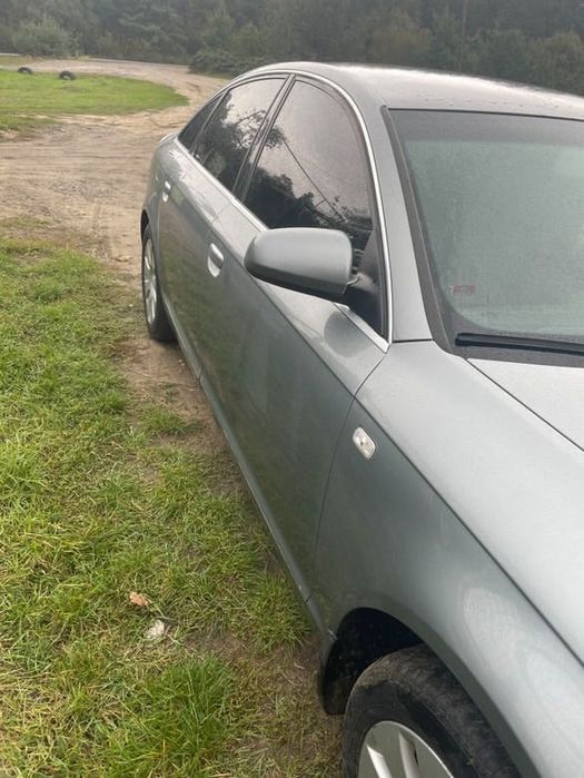 Ауді а6с6 2.0бензин