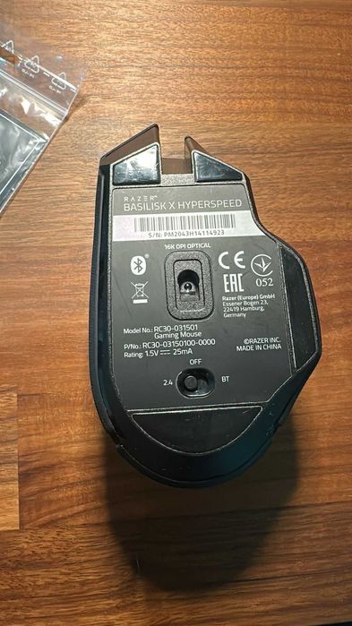 Rato Razer Basilisk Hyperspeed (Wireless) – Estado NOVO com UPGRADES